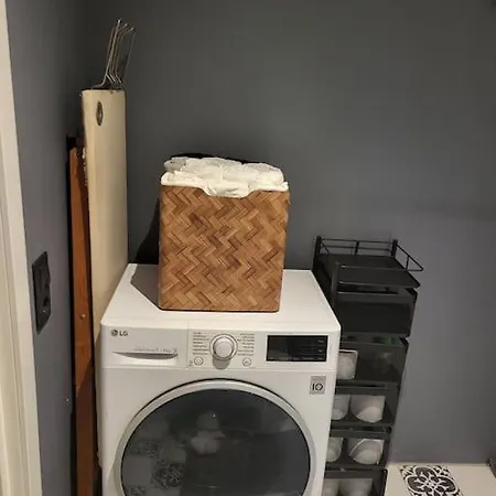 Hubane Majake Suedames Ootab Kuelalisi! Casa vacanze *