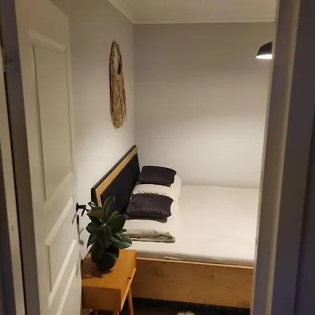 Casa vacanze Hubane Majake Suedames Ootab Kuelalisi! Kärdla