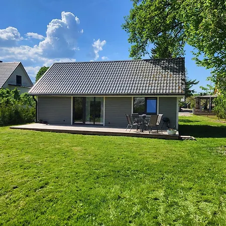 Casa vacanze Hubane Majake Suedames Ootab Kuelalisi!