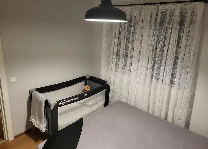 Hubane Majake Suedames Ootab Kuelalisi! *